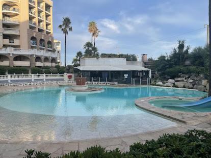 Bord De Mer, Terrasse, Tout A Pieds Кан Екстериор снимка
